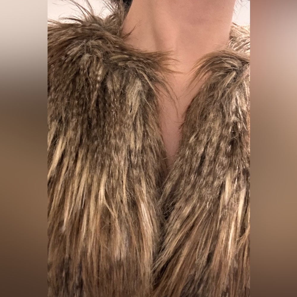 Vegan fur luxury glamorous stylish Jacket - Picture 12 of 13